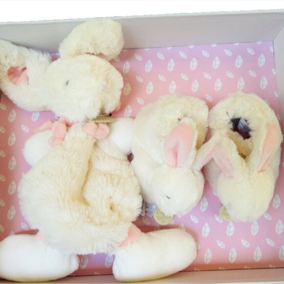 DouDou Et Compagnie Paris Bunny Comforter and Booties - Picture 2 of 4
